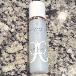Anastasia Beverly Hills Impeccable Setting Spray New!